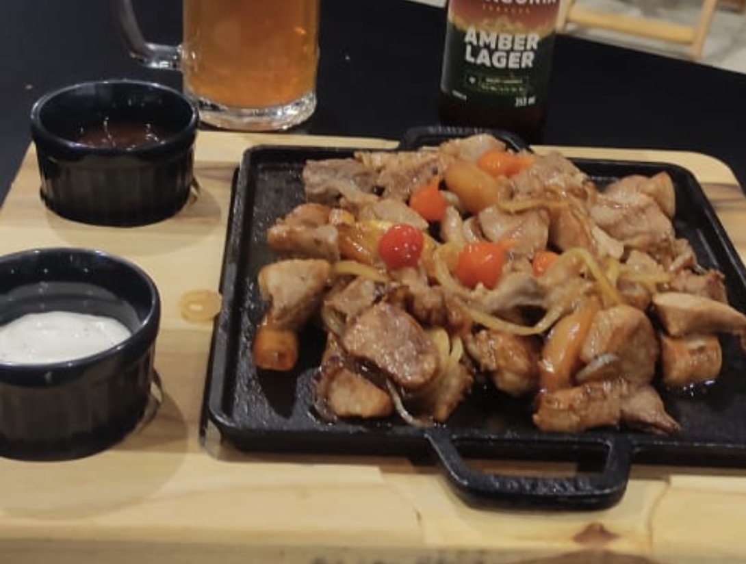Pernil acebolado